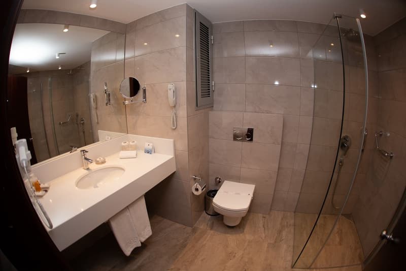 Karaca Otel İzmir