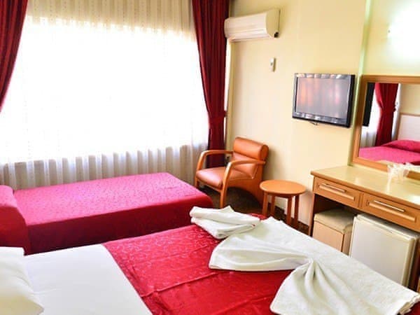 Kıvrak Otel Antalya