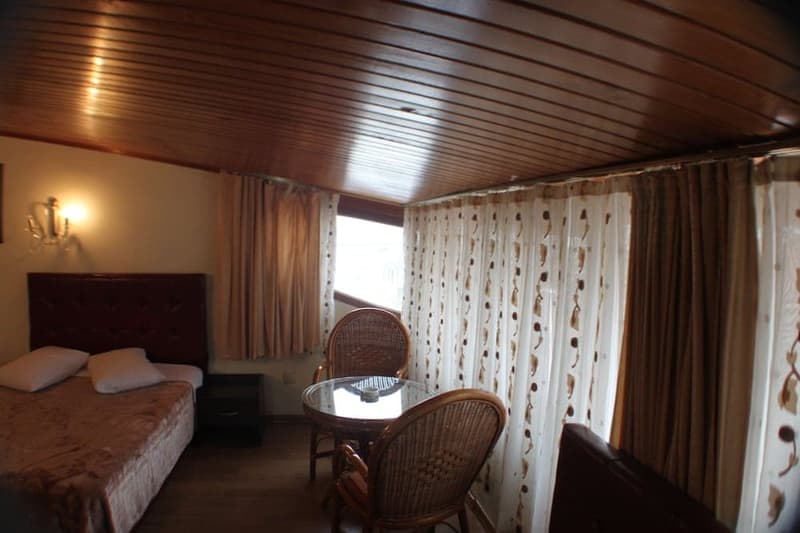 Köşk Otel Kadıköy