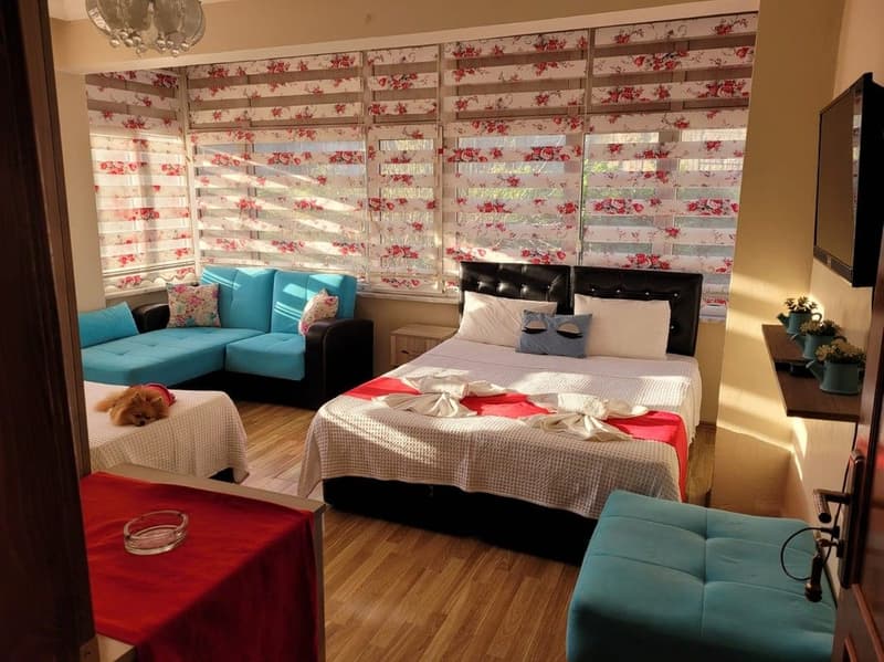 Kristal Otel