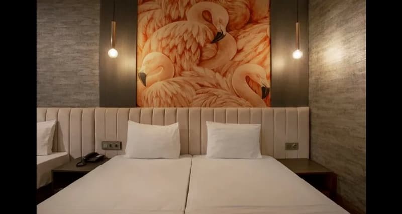 La Vie Suite Hotel