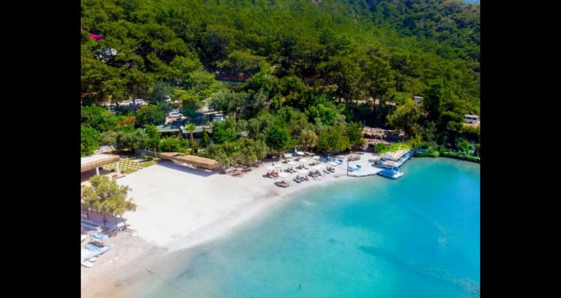 Lagoon Boutique Hotel