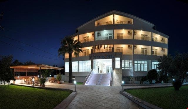 Lambada Hotel Altınoluk