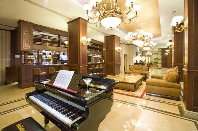 Latanya Palm & Spa Hotel