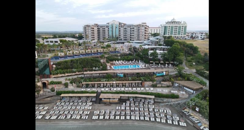 Laur Hotels Experience Elegance