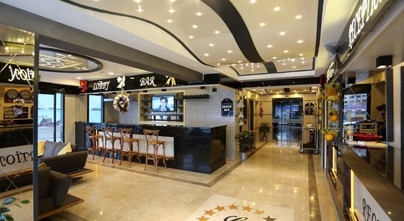 Life Corner Hotel İzmir