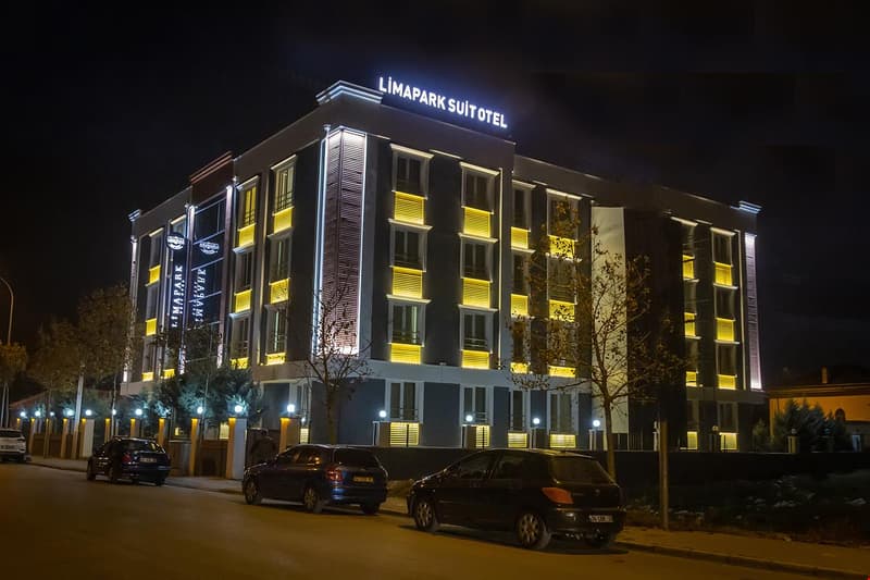 Limapark Suit Otel