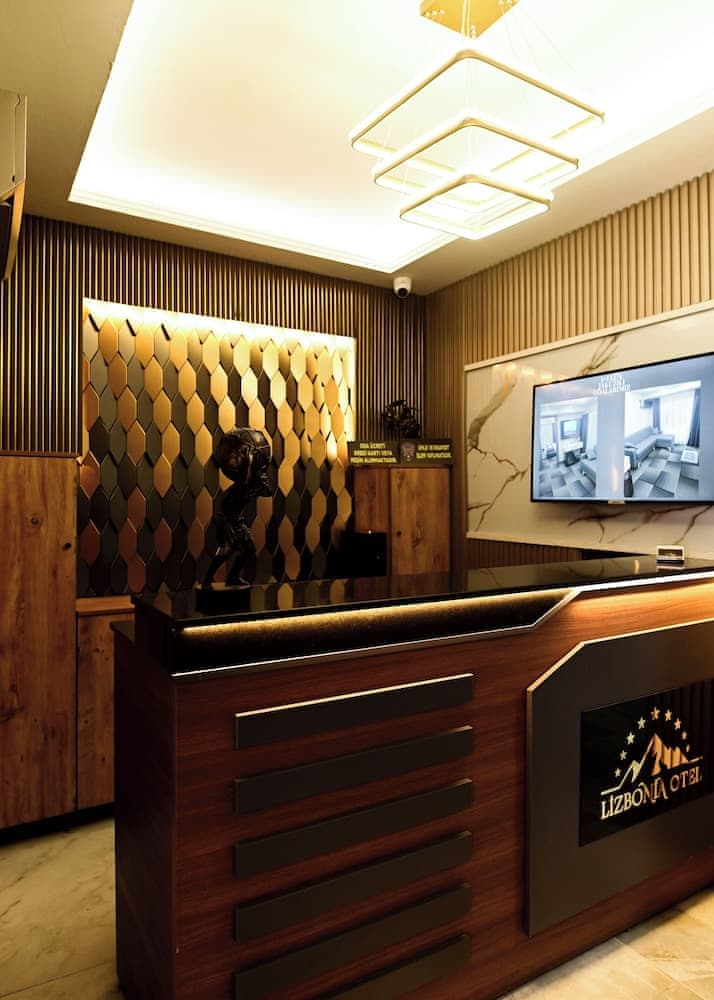 Lizbonia Suit Otel