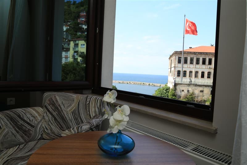 Lonca Otel