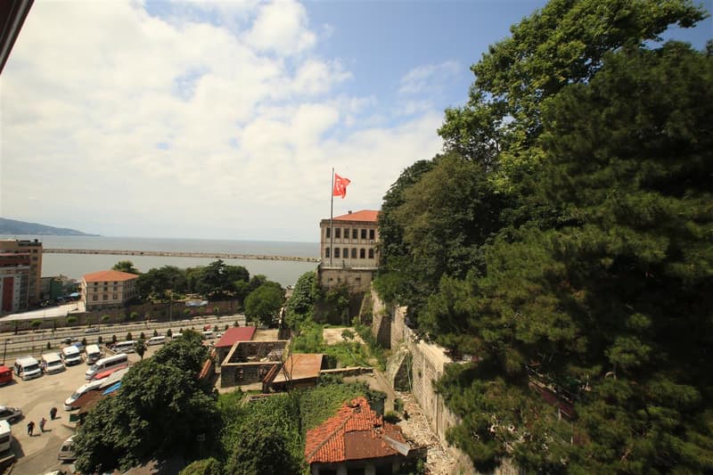 Lonca Otel