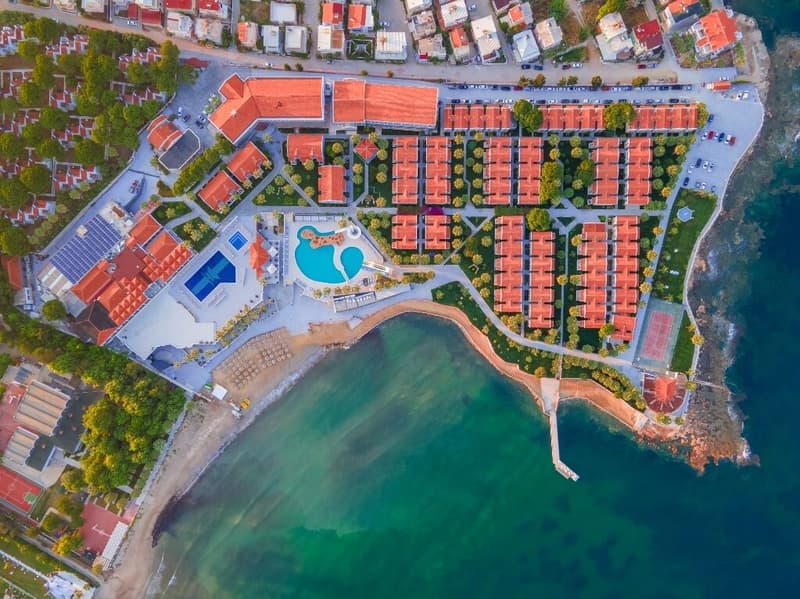 Lucas Didim Resort