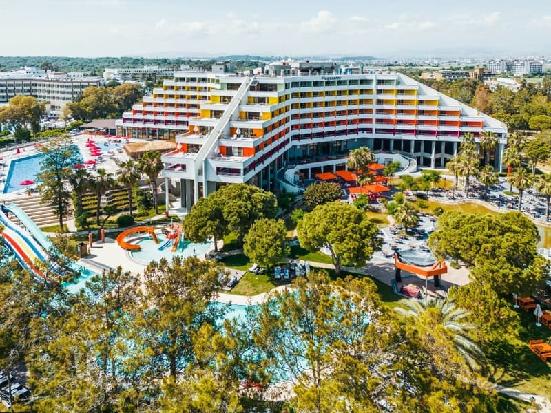 Megasaray Resort Side
