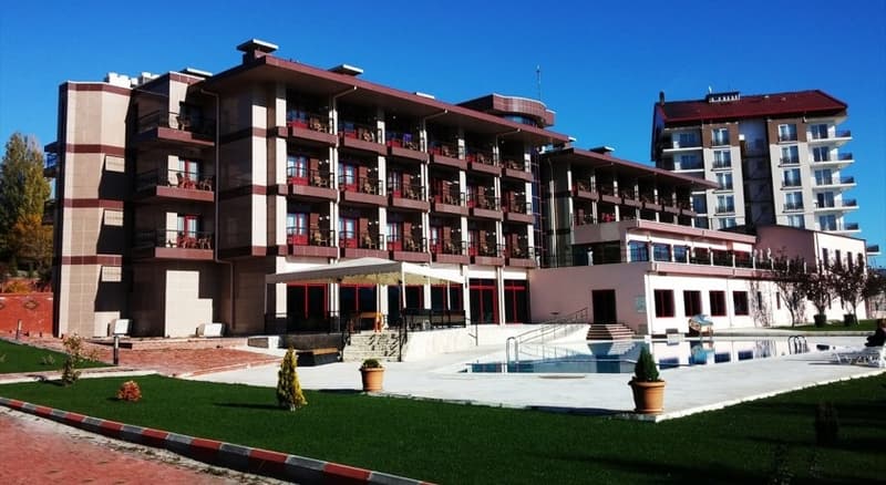 Bonjur Hotel Thermal & Wellness Club