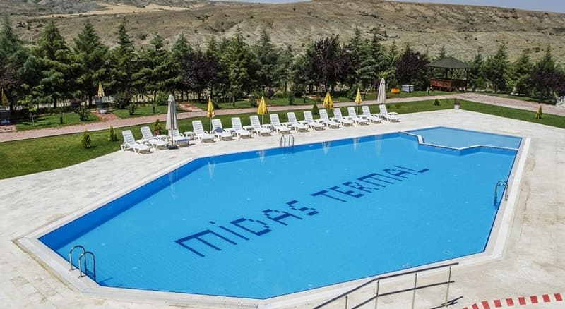 Bonjur Hotel Thermal & Wellness Club