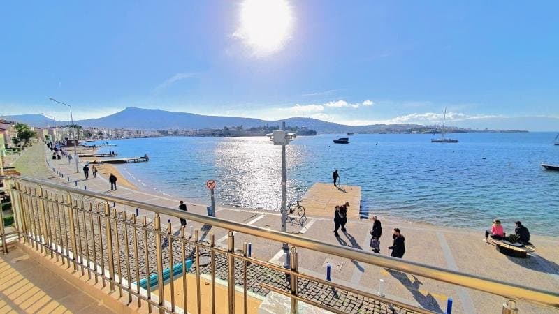 Midilli Konak Foça
