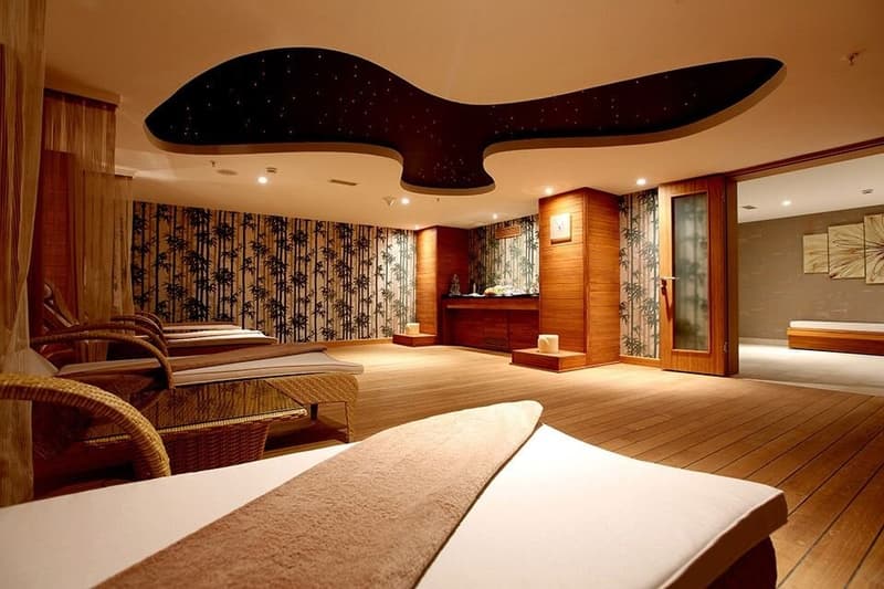 Miracle İstanbul Asia Airport Hotel