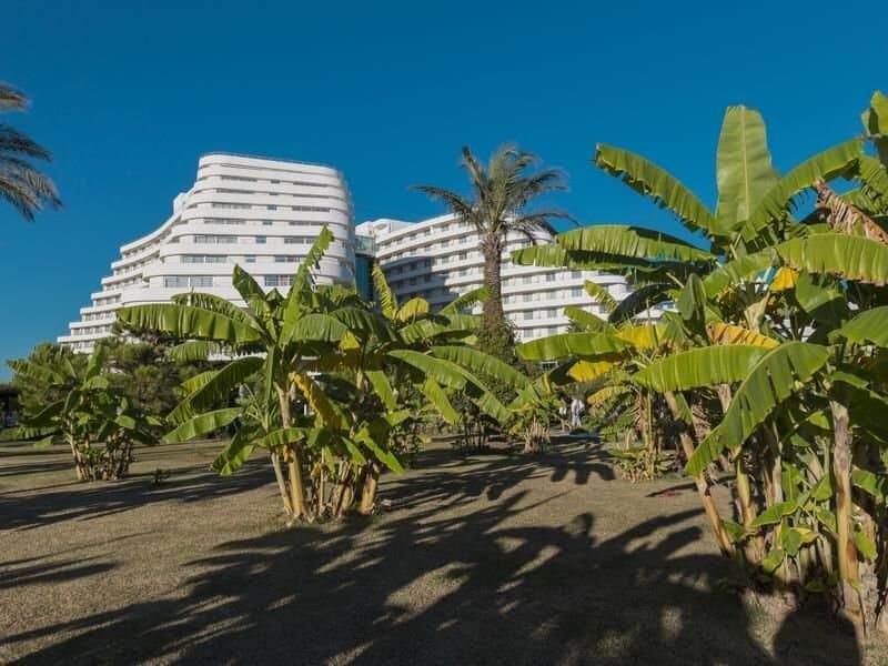 Miracle Resort Hotel