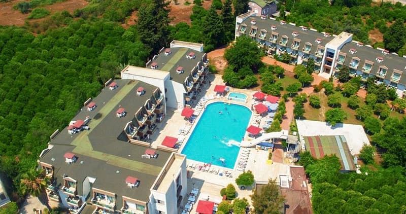 Monna Roza Garden Resort Hotel