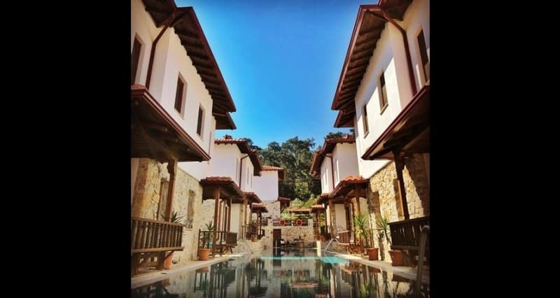 Mundos Suites