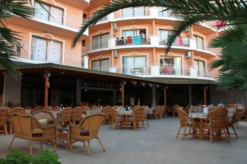 Mutlu Apart Hotel