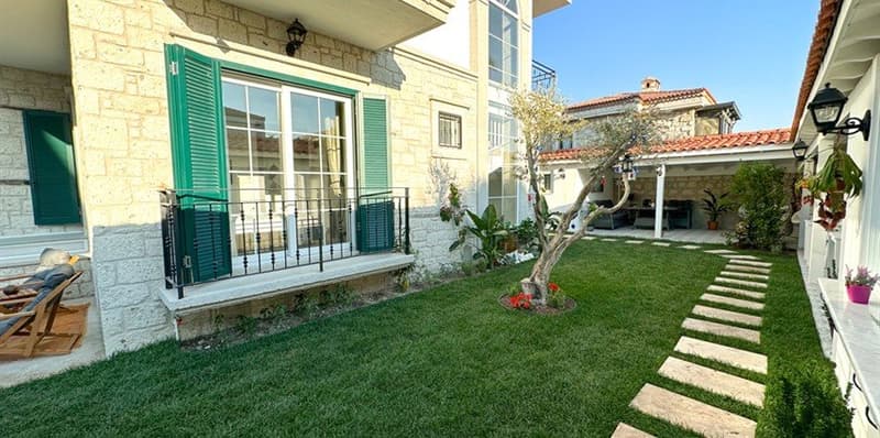 Müzeyyen Hanım Konağı Alaçatı