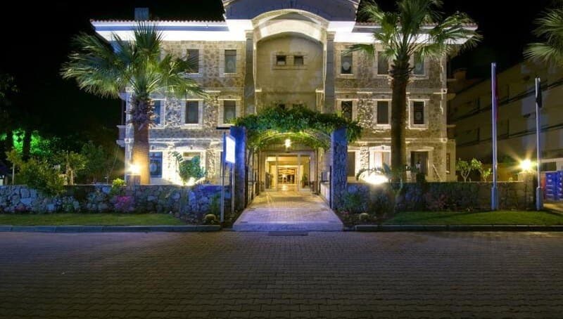 My Marina Select Hotel