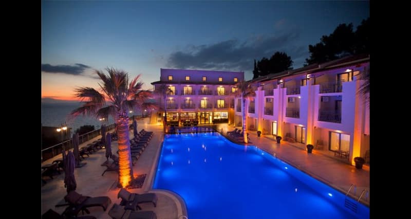 Neopol Hotel Deluxe