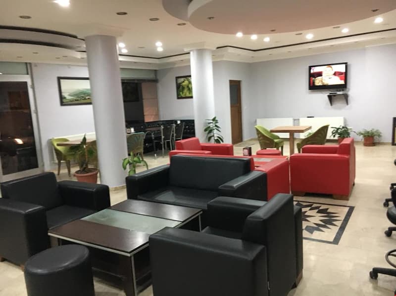 Neu Grand Hotel