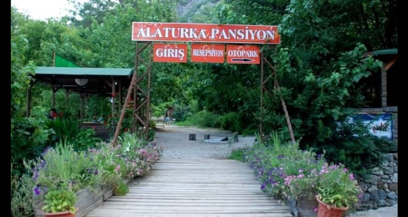 Olimpos Alaturka Pansiyon