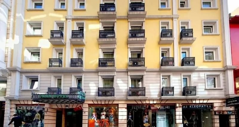 Oran Hotel