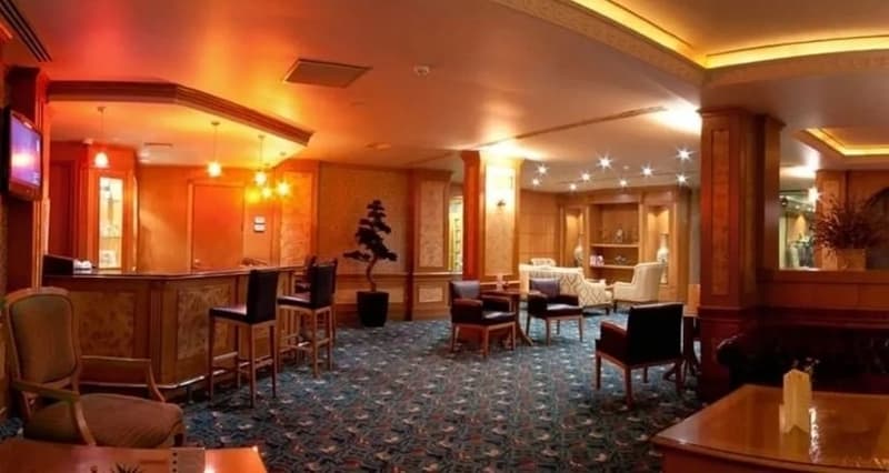 Oran Hotel