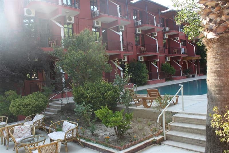 Oskar Thermal Hotel