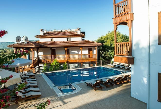 Otel Azmakhan