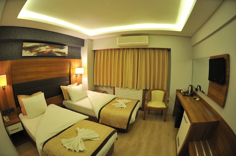 Otel Kabaçam İzmir