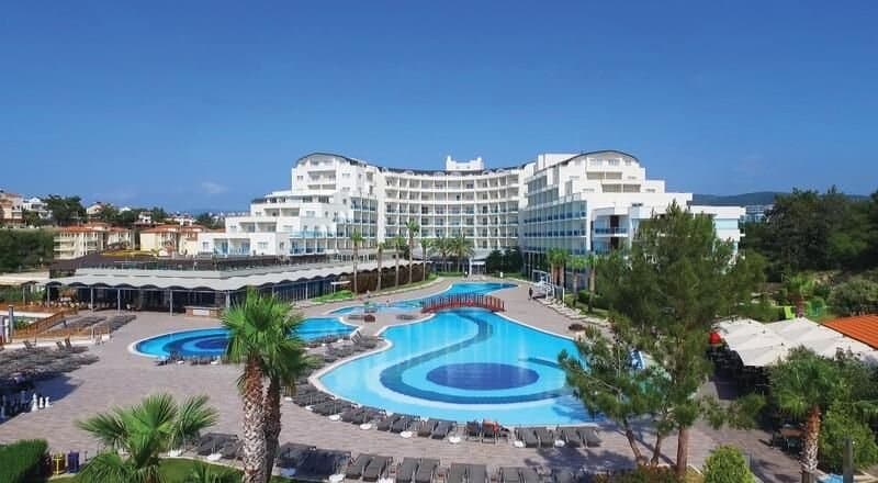 Sealight Beach Resort