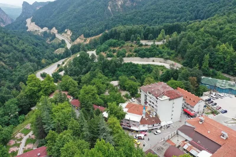 Oylat Güven Hotel