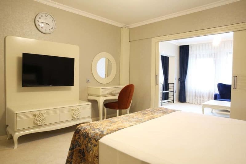 Oylat Kaplıcaları Çağlayan Otel