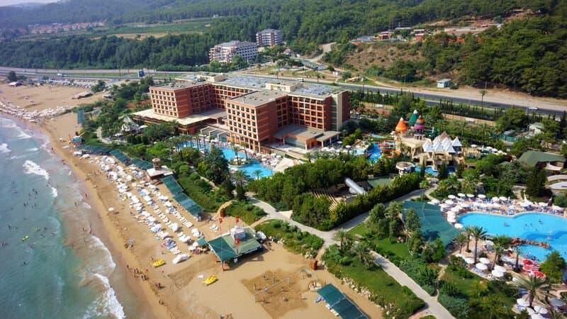 AQI Pegasos Royal Hotel