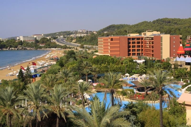 AQI Pegasos Royal Hotel