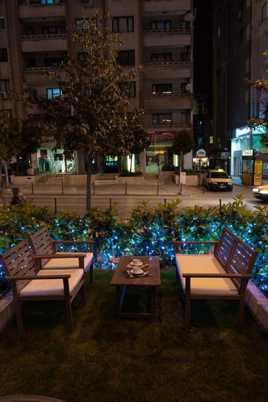 Pişkin Otel