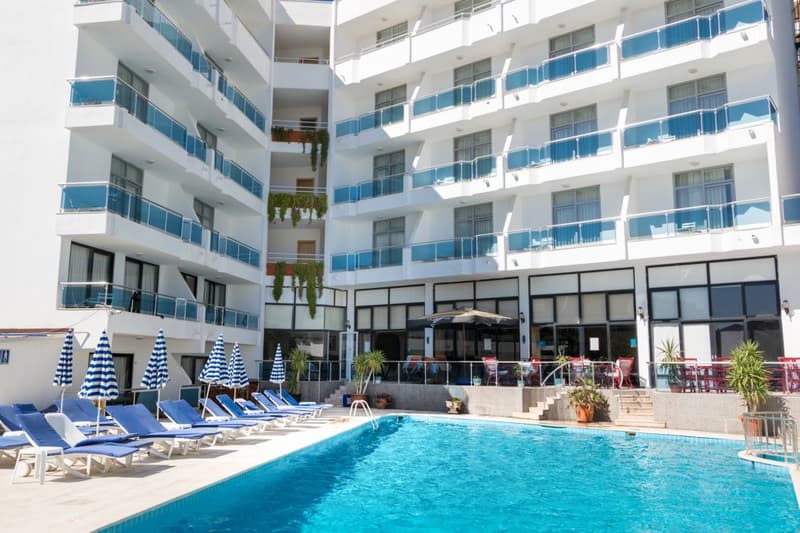 Ponz Hotel Kuşadası