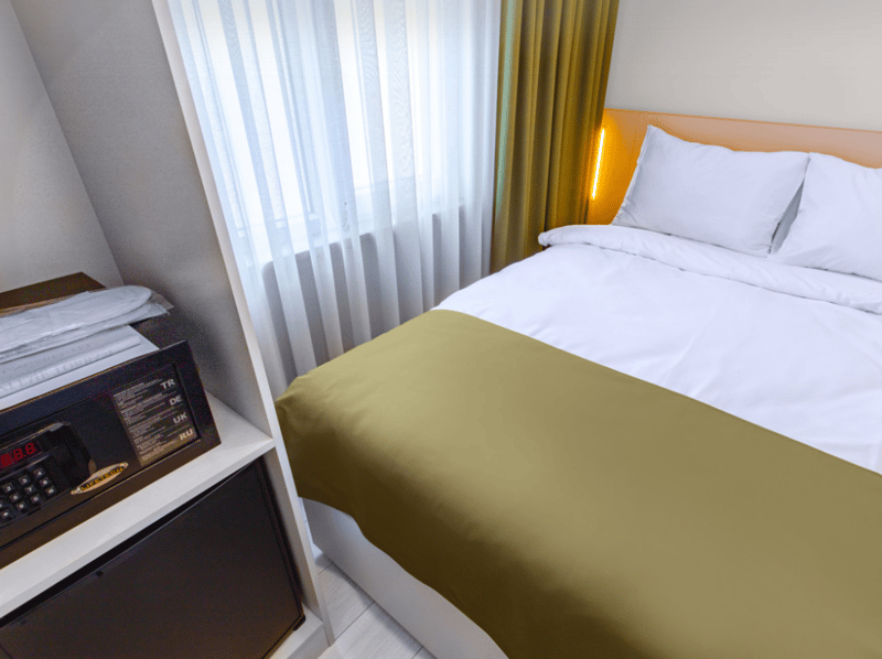 Quinnova Hotel