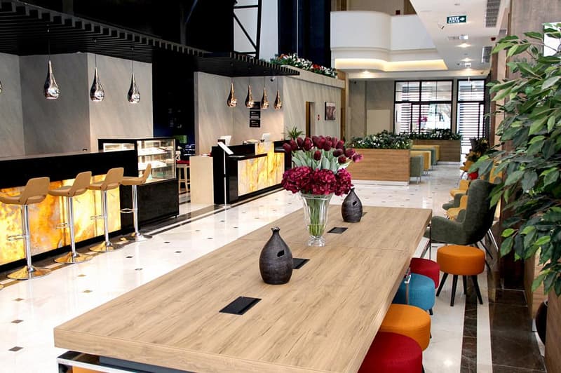 Ramada Encore by Wyndham Basın Express