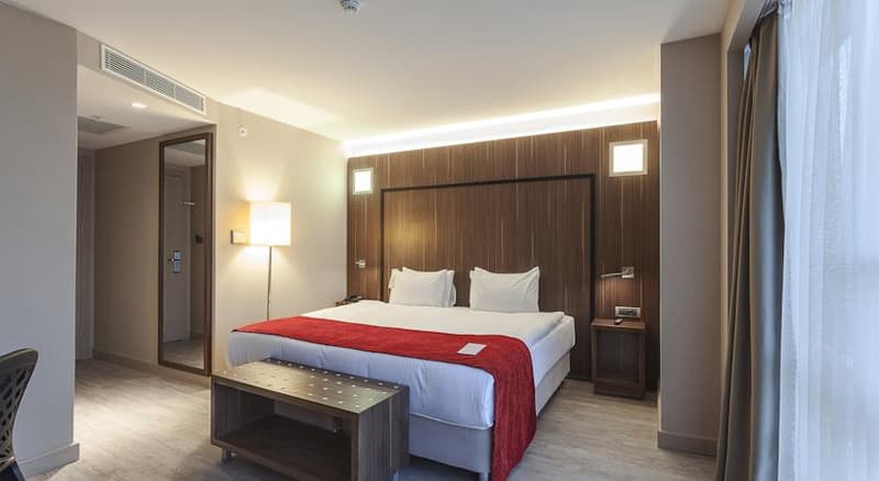 Ramada Encore By Wyndham İzmir