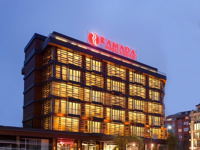 Ramada Hotel & Suites By Wyndham Şişli