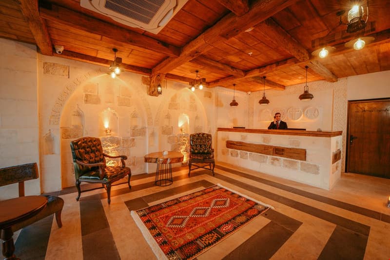 Raymar Hotels