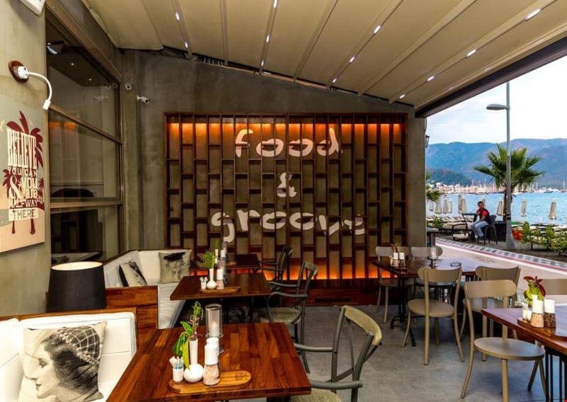 Reis Beach Hotel