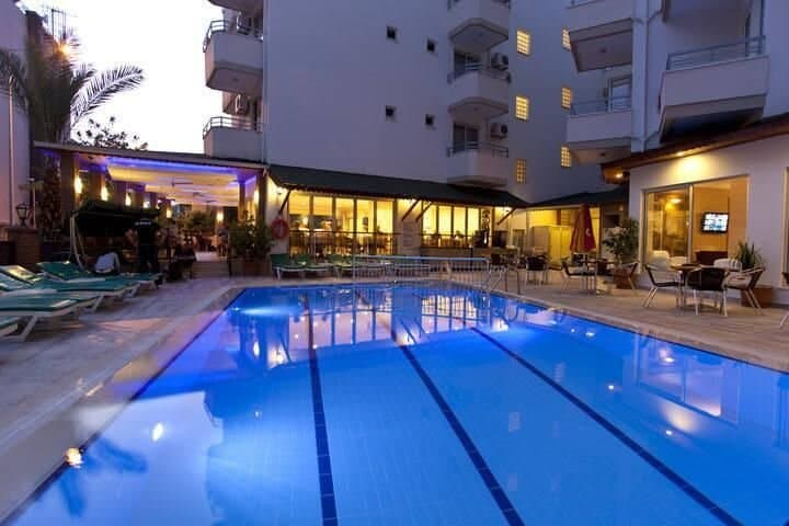 Remi Hotel