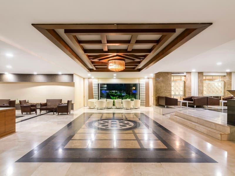 Ring Beach Hotel