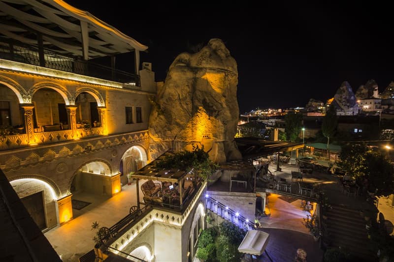 Roma Cave Suite Hotel